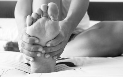 Blog ZENIT FISIOTERAPIA ¿Dolor en la planta del pie al despertar y pisar el suelo?