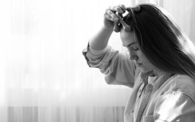 Migraña y fisioterapia: cómo aliviar el dolor de forma natural