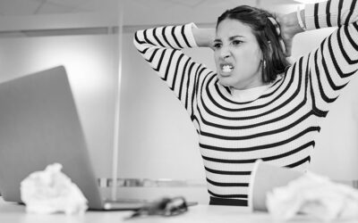 Masaje descontracturante: un aliado para combatir el estrés laboral